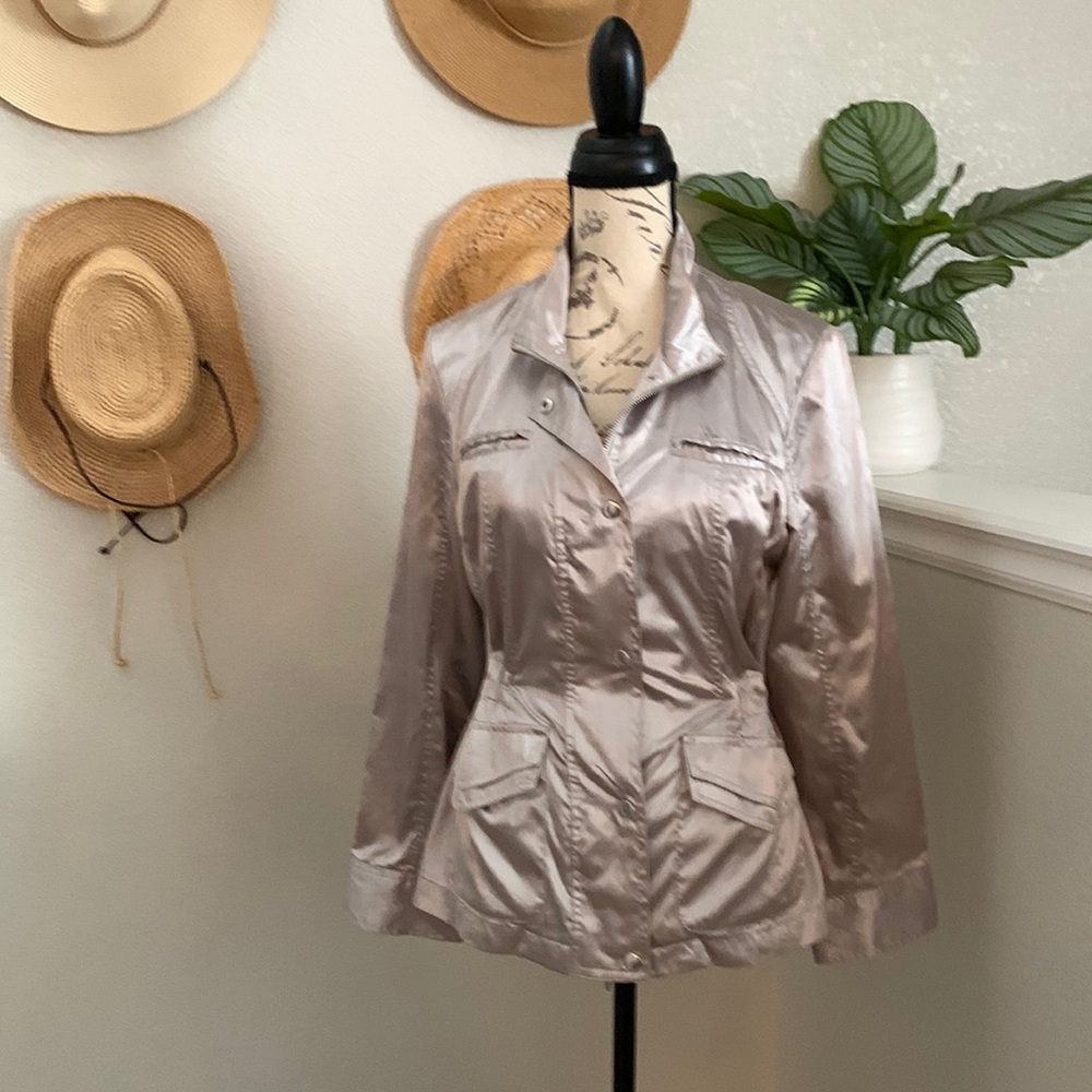 Lightweight Silver Jacket - image 1